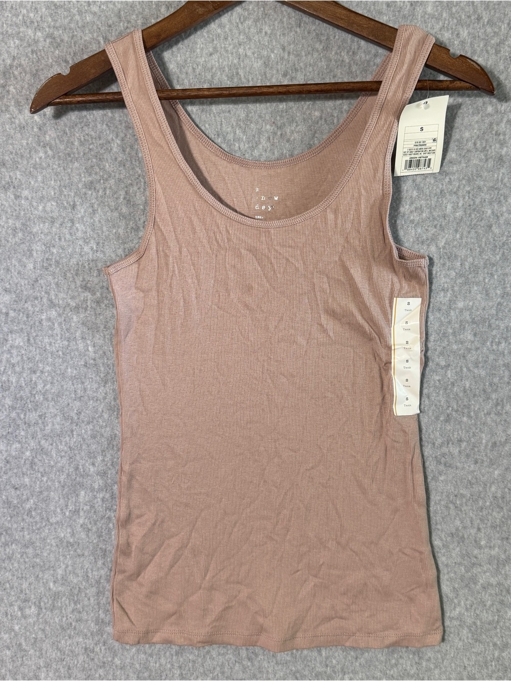 a new day Dusty Rose Scoop Neck Tank Top small